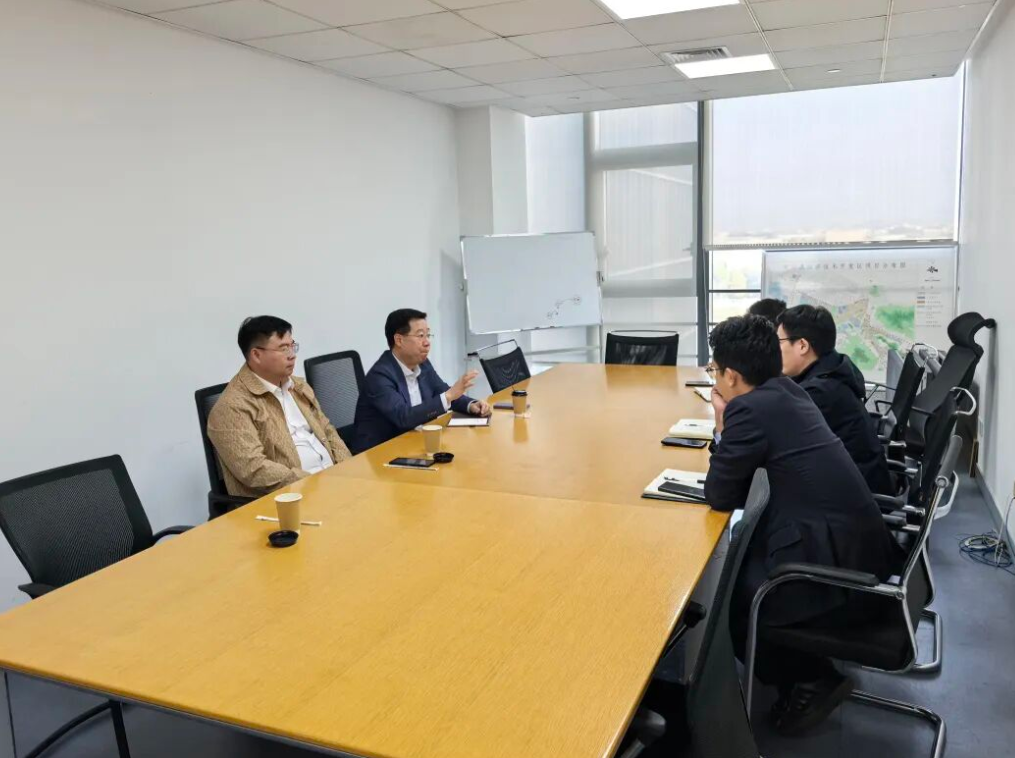 集团董事长赴连云港共商自贸区大宗贸易平台协同发展(图2)